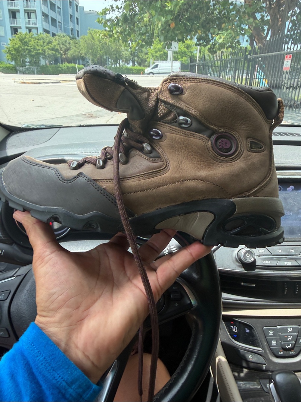 Columbia Brown and Dark Brown Leather Hiking Ankle Boots